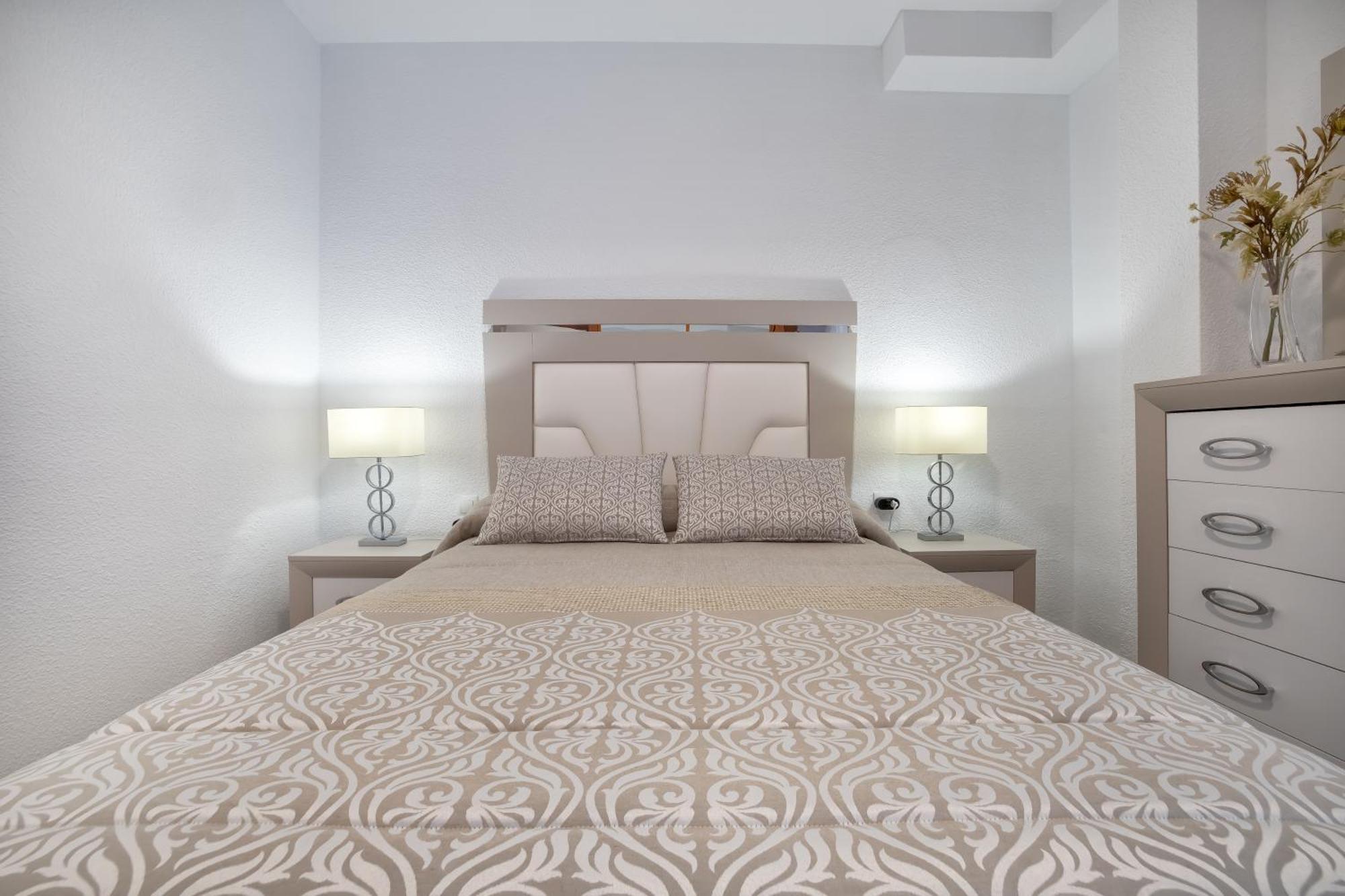 Apto Vallellano Junto Al Casco Historico & Parking Incluido Córdoba Eksteriør billede