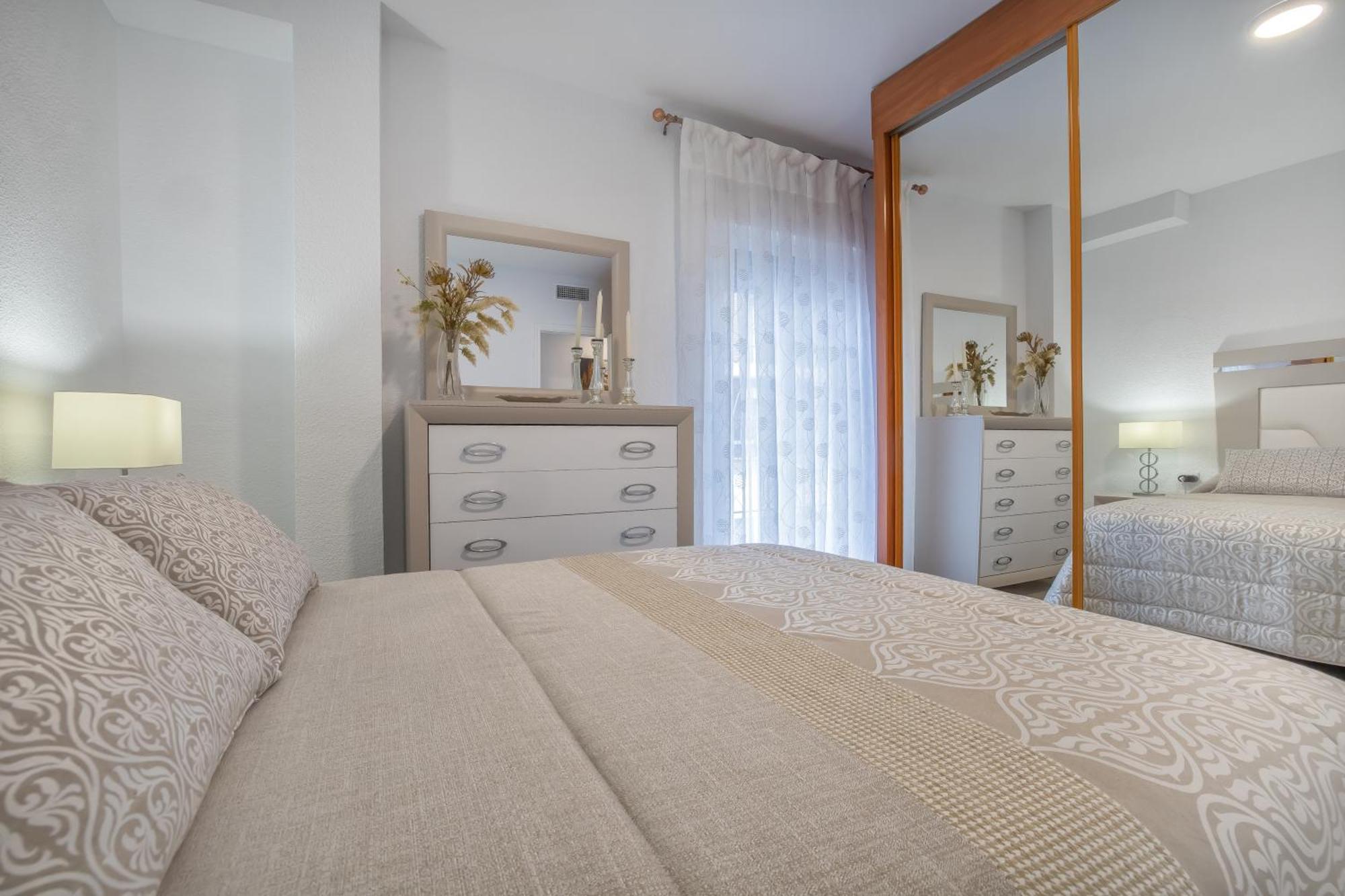 Apto Vallellano Junto Al Casco Historico & Parking Incluido Córdoba Eksteriør billede